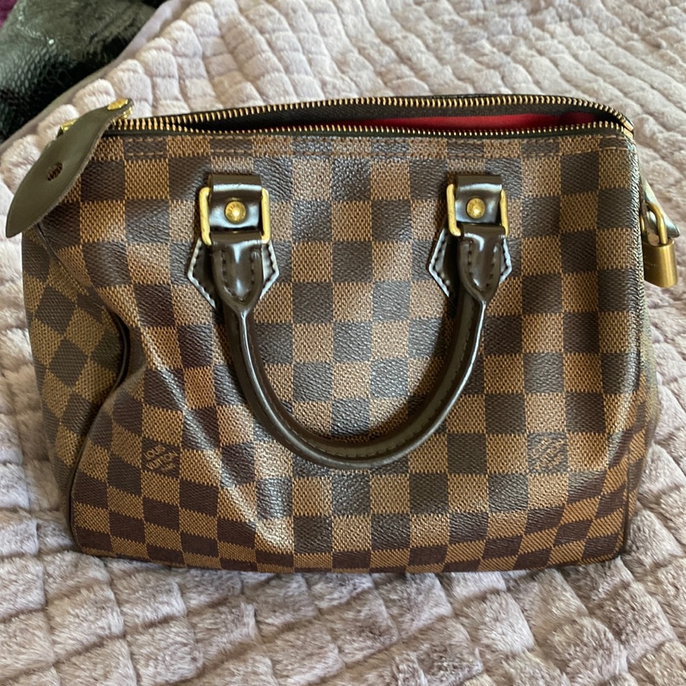 LOUIS VUITTON 25 Speedy Damier Ebene AUTHENTIC - Price Reduced
